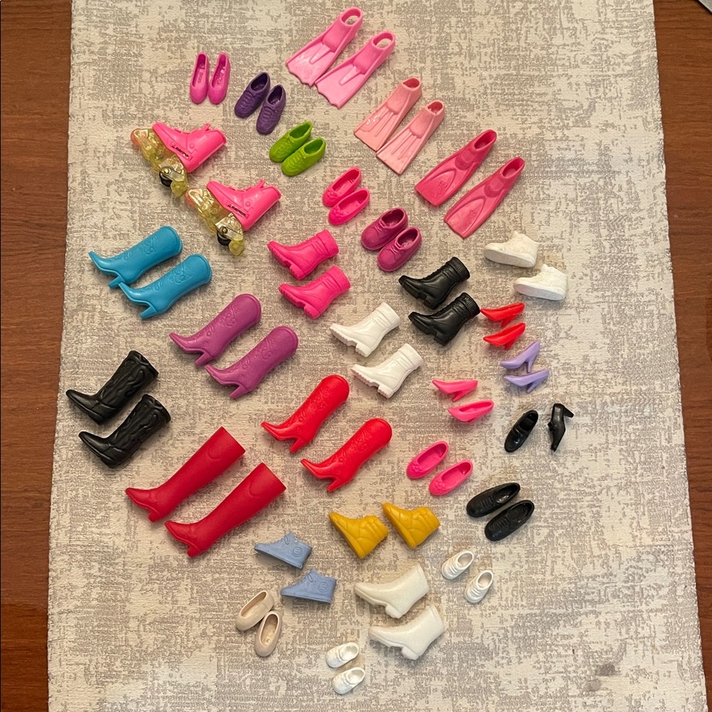 Barbie vintage shoes and boots Colorful Doll Shoes and Boots 30 pairs total